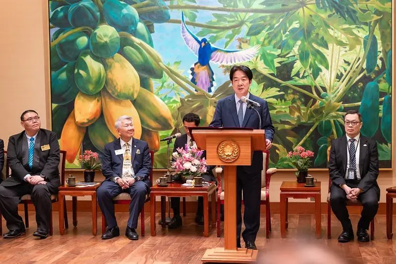 總統賴清德13日接見國際同濟會訪團時表示，同濟會員熱衷公益服務，提升台灣國際能見度，成功爭取亞太年會來台舉辦。（圖／總統府提供）
