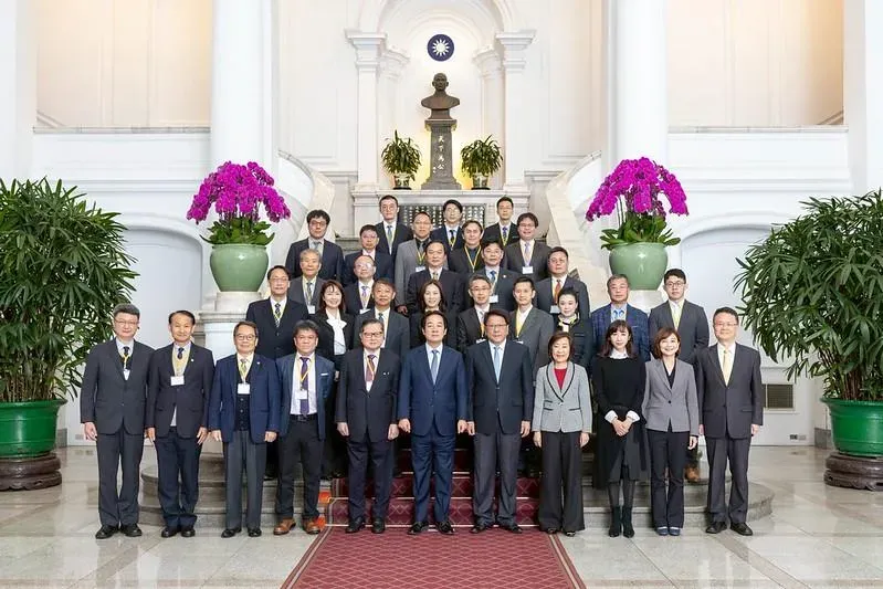 賴清德總統接見「2024第二十屆國際傑出發明家獎」得獎人。（圖／總統府提供）