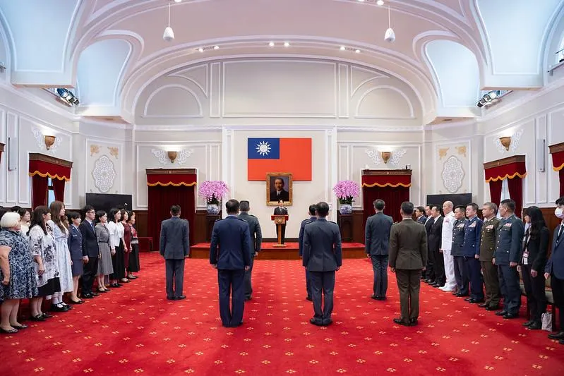 賴清德總統30日主持「中華民國114年8月份將官晉任授階典禮」。（總統府提供）