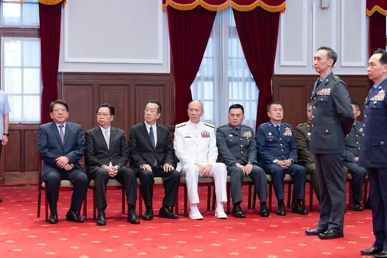 賴清德總統30日主持「中華民國114年8月份將官晉任授階典禮」。（總統府提供）