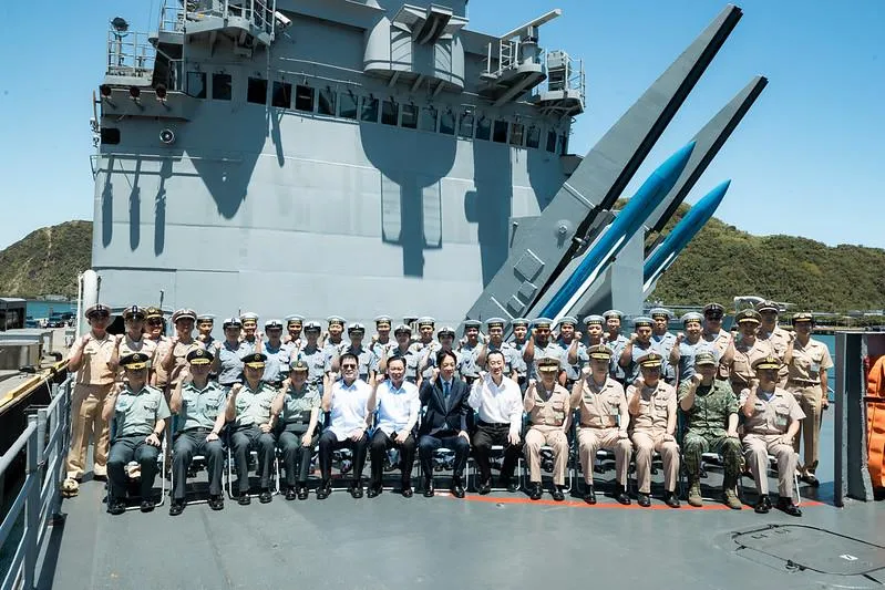 賴總統日前視導海軍第168艦隊。(圖/總統府)