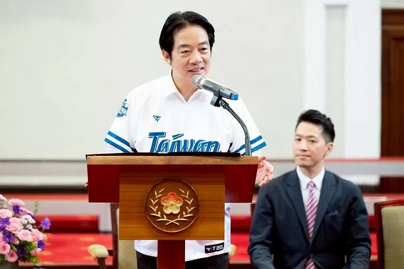 賴清德總統接見我國參加「2025年世界少棒聯盟」世界少棒錦標賽、世界次青少棒錦標賽、「2025年第12屆亞洲(U15)青少棒錦標賽」代表隊。（總統府提供）