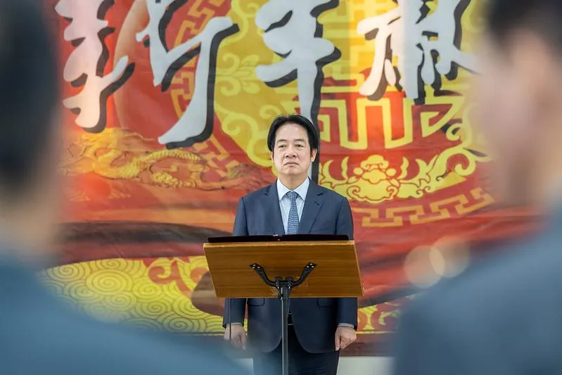 賴清德總統主持「陸軍砲兵訓練指揮部落成啟用典禮」。（圖／總統府提供）