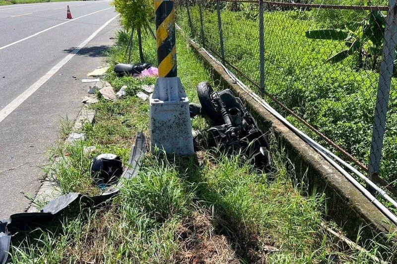 23歲王姓男子日前駕車在中埔鄉道追撞同向機車，造成7旬騎士送醫不治。（圖／警方提供）