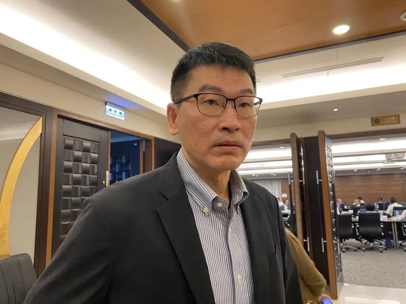 陸委會副主委梁文傑出席海基會董監事會。（圖/中央社）