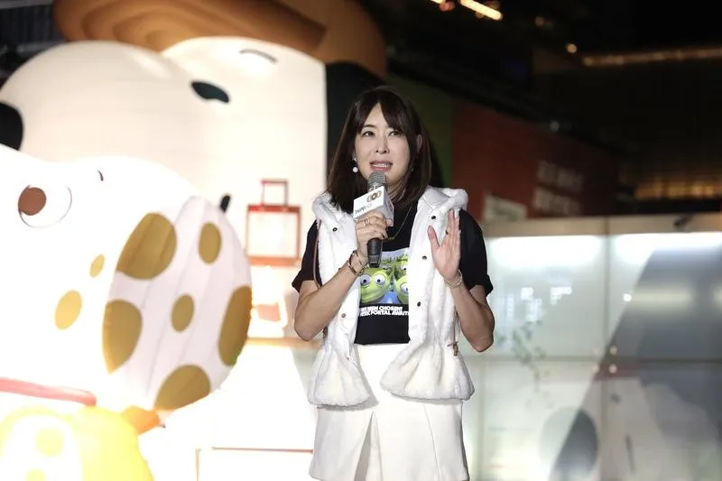 賈永婕在23日出席台北101「SPARK the NIGHT 跨年光雕展演搶先看」。(圖/中央社)