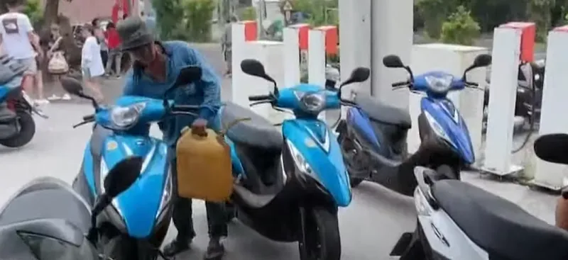 機動車輛若發出超過噪音管制標準聲音，最重可處3萬6000元罰鍰。（示意圖／中天新聞）