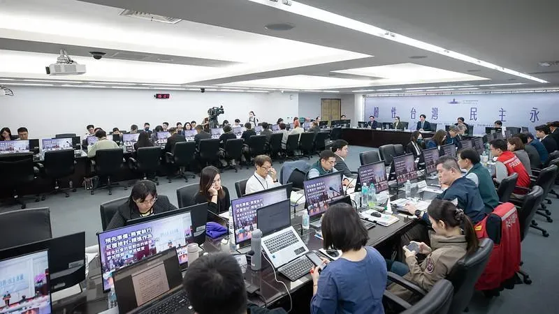 總統賴清德在台南主持「全社會防衛韌性委員會第3次委員會議」。(圖／總統府提供)