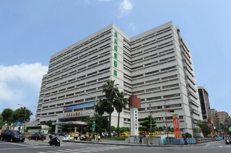 護理師關心病患竟遭毆打，基隆長庚表示已驗傷報警。（圖／翻攝自基隆長庚醫院）