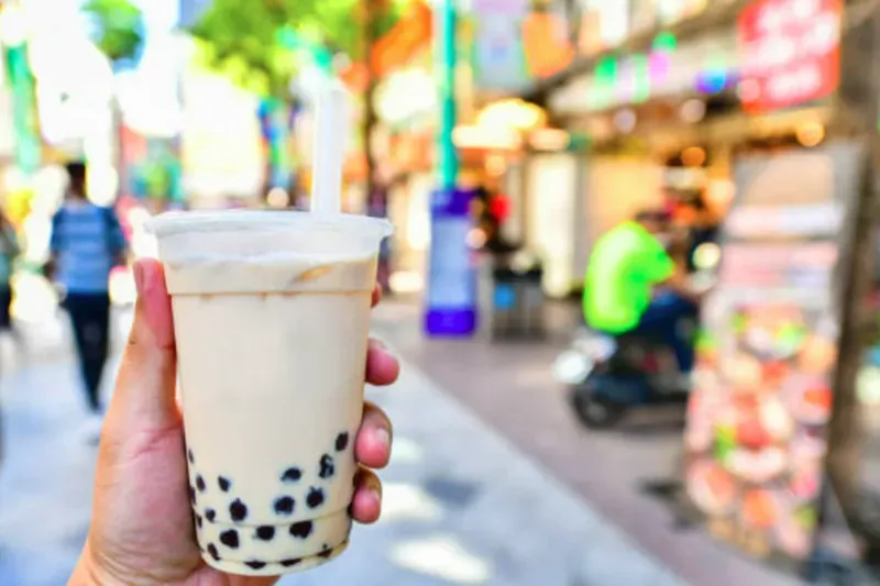 有網友好奇問「最難喝手搖飲」,掀起高度討論。(示意圖/pixabay)