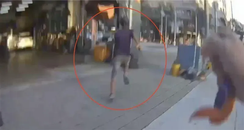 移工棄車逃跑。（圖／翻攝畫面）