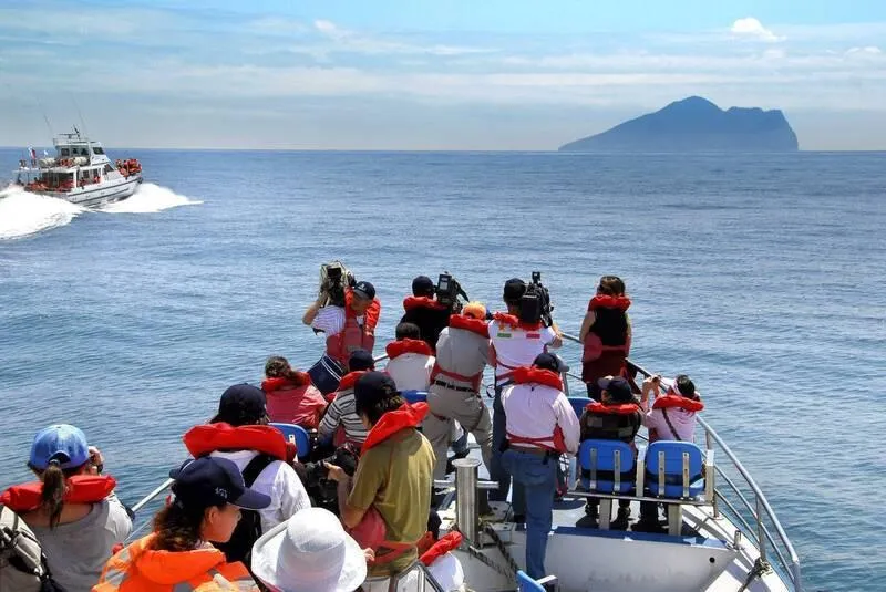 宜蘭龜山島將於2025年12月1日起例行性封島3個月，預計2026年3月1日重新開放。（圖／資料照／東北角及宜蘭海岸國家風景區管理處提供）