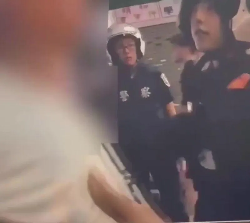 警方執法畫面。（圖／警方提供）