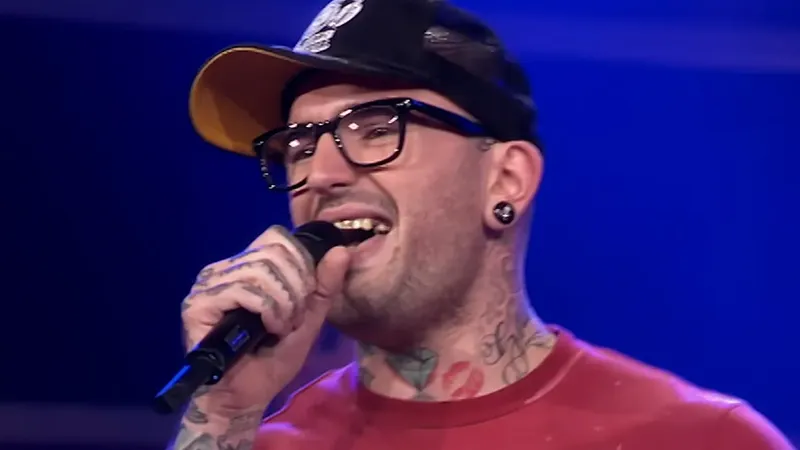荷蘭歌手班・桑德斯（Ben Saunders）驚傳離世，享年43歲。（圖／翻攝X The Voice）