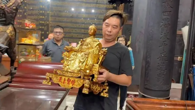 金箔媽祖神像平安歸來。(圖/廟方提供)