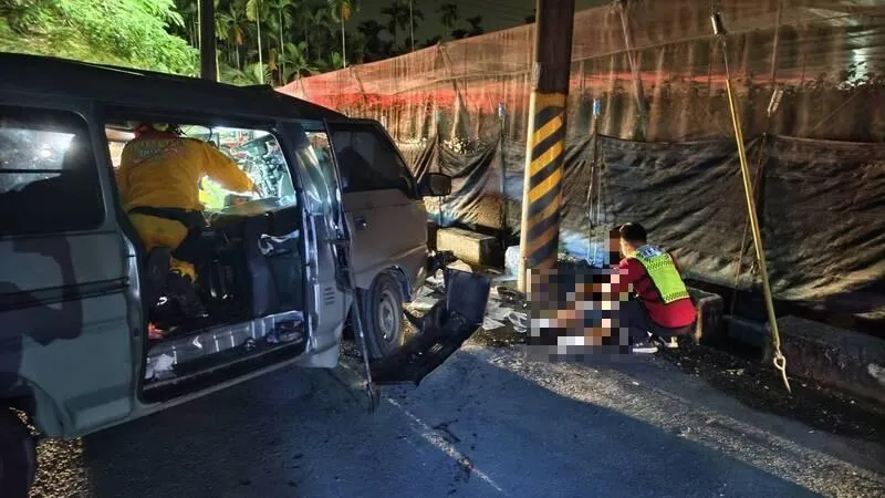 車禍現場。（圖／里港分局提供）