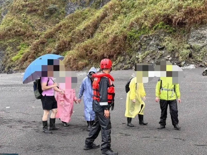 海巡執法畫面。（圖／海巡提供）