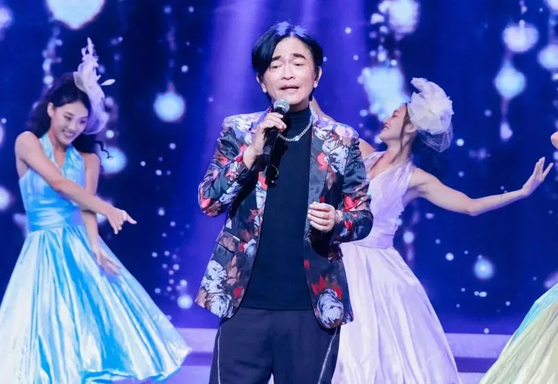 吳宗憲演唱多首經典歌曲。（圖／中視提供）