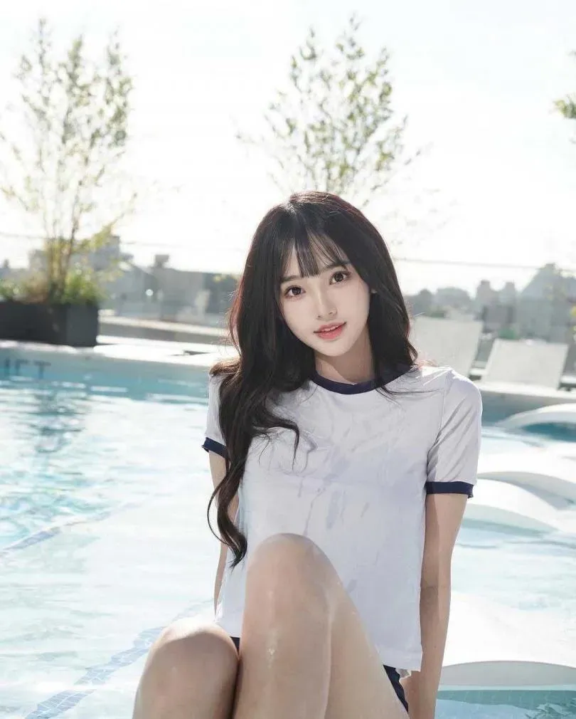 七七長相甜美，身材極佳。（圖／翻攝自Annalisa七七 IG）