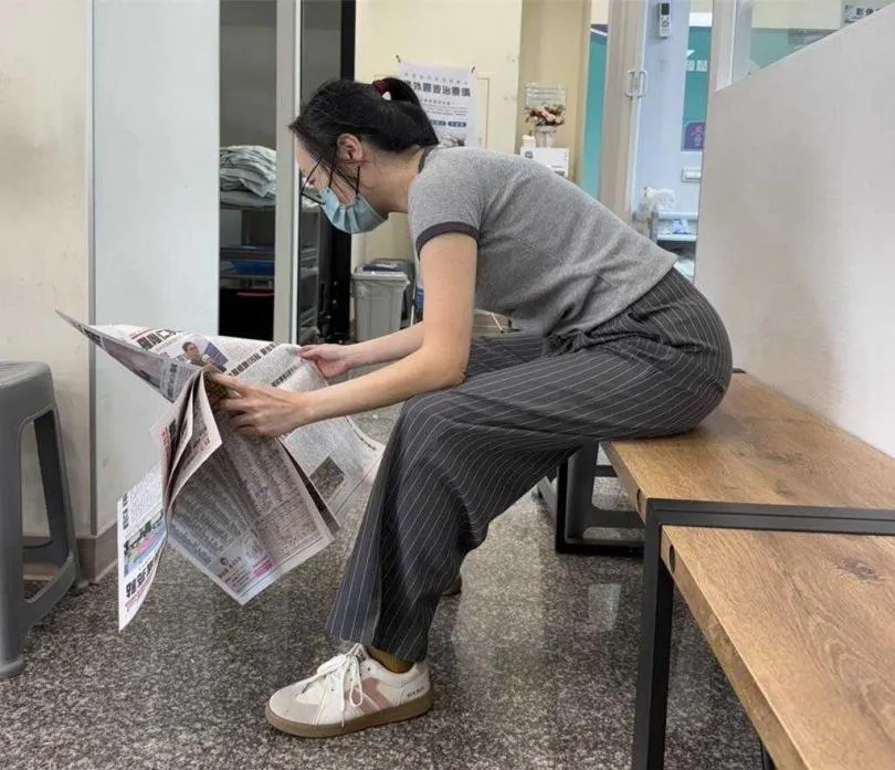 冬季是下背痛好發季節，許多民眾因肌肉變緊，在日常生活中不慎閃到腰。（圖／中國時報程炳璋攝）