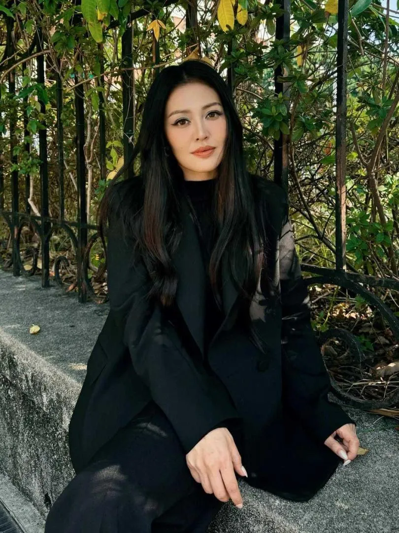 姑慕．巴紹目前全力抗癌。（圖／翻攝kbvocalistK的IG）