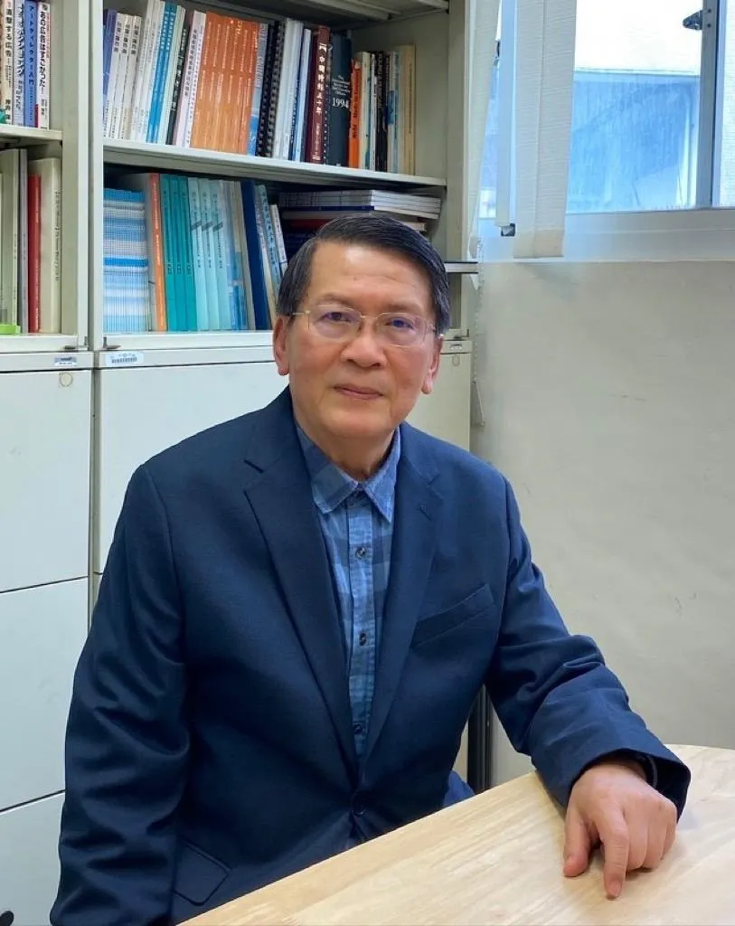 政治大學傳播學院玉山學者、國際知名傳播學者李金銓辭世，享壽80歲。（圖／翻攝政大傳播學院臉書）