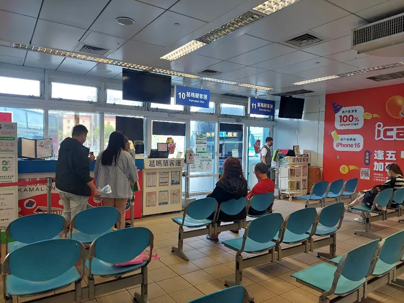 為鼓勵民眾在端午連假多利用大眾運輸工具，公路局推出90條國道客運票價平日或原價6折。（圖／交通部公路局提供）