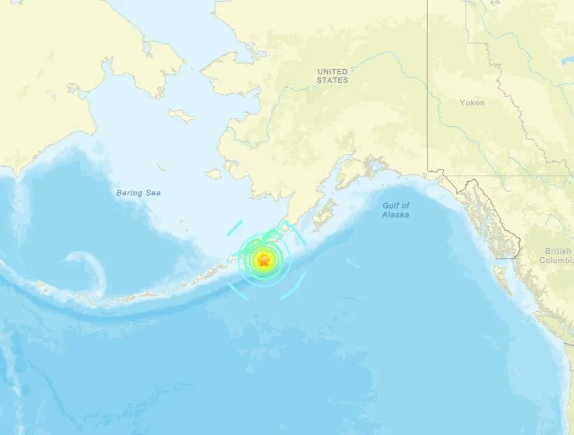 阿拉斯加州近海16日發生規模7.3地震，引發海嘯警報。（圖／取自美國地質調查所網頁earthquake.usgs.gov）