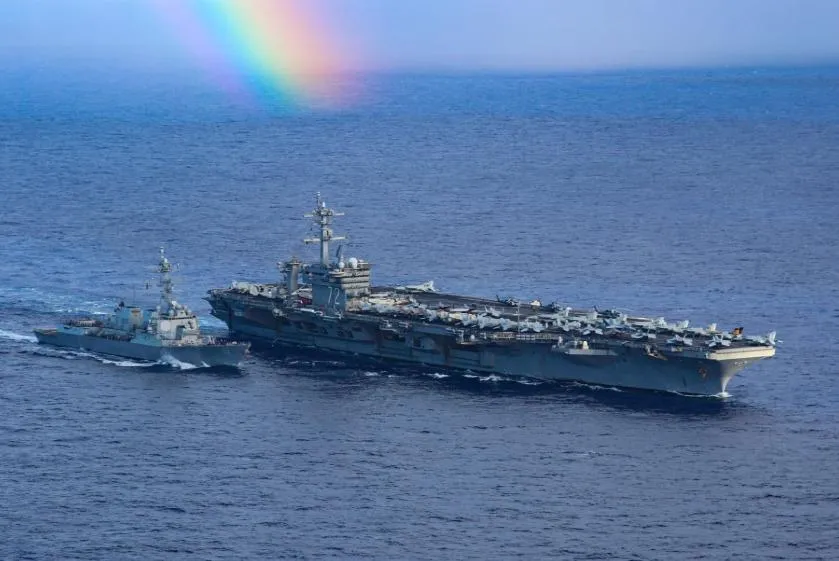 美國航空母艦「林肯號」。（圖／翻攝自臉書＠USSLincoln）