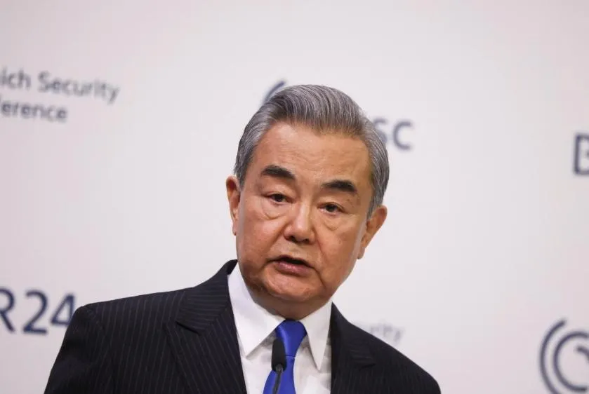大陸外交部長王毅14日在慕尼黑安全會議致詞。（圖／路透社）
