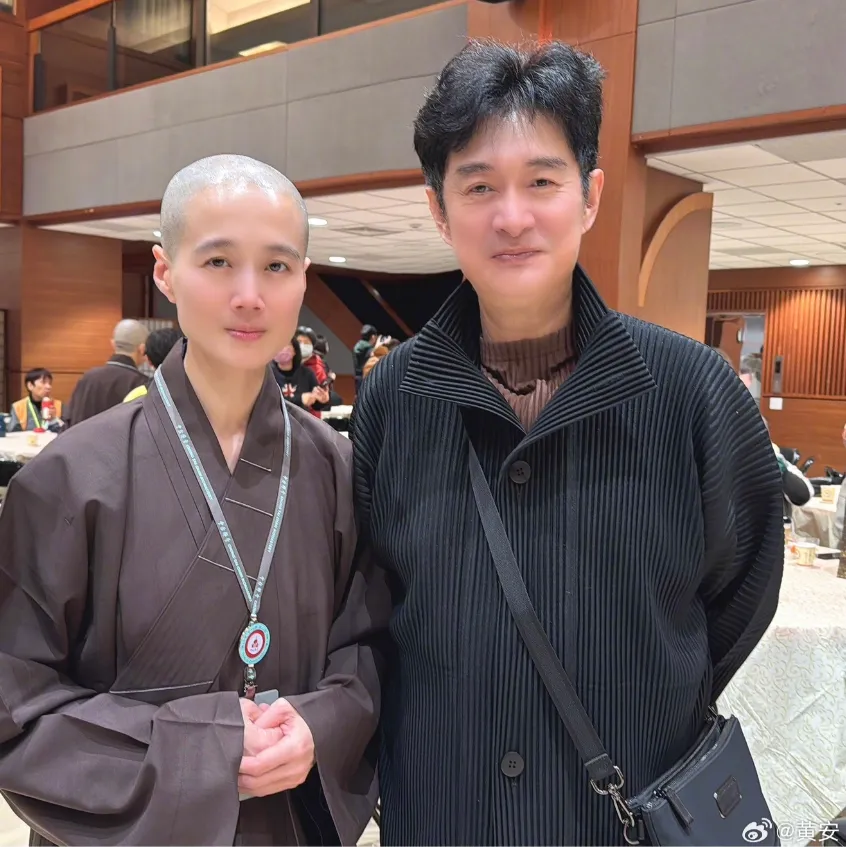 黃安透露妹妹已出家。（圖／翻攝自黃安微博）