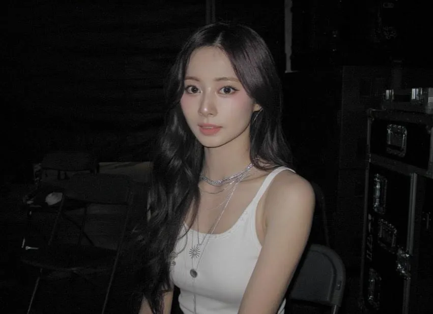 周子瑜與經紀公司JYP娛樂的合約傳出將在2026年底到期。(圖/翻攝自周子瑜IG)