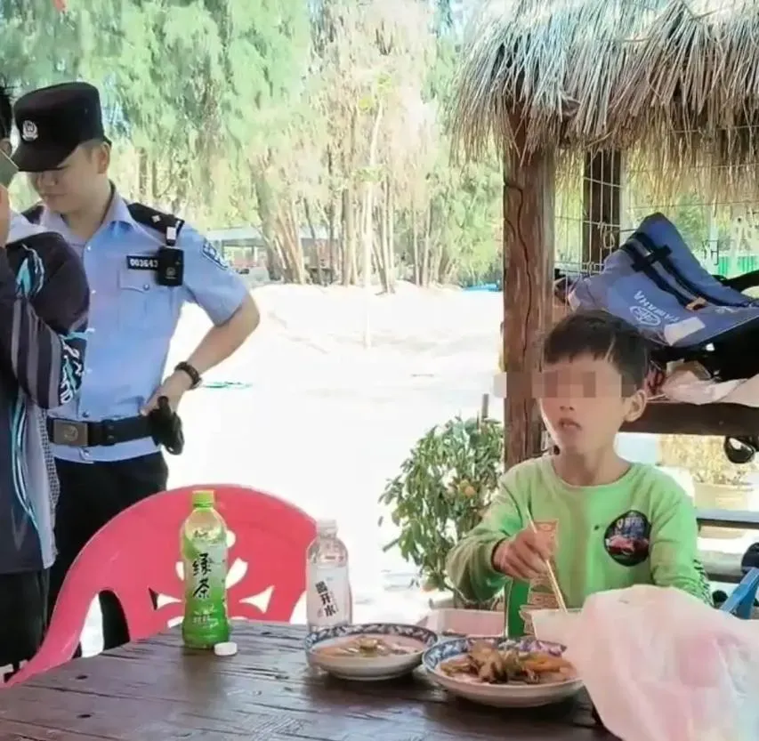 所幸男童只是體力有點虛弱，沒有大礙。（圖／翻攝極目新聞）