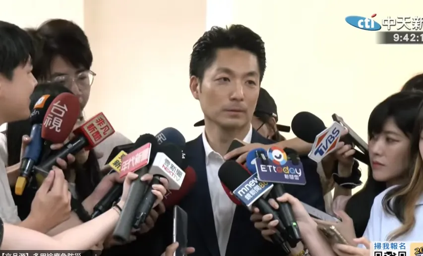 台北市長蔣萬安31日砲轟，食藥署專家會議竟邀請中聯總經理余凌冲列席，實在「太離譜、太誇張」。（圖／中天新聞）