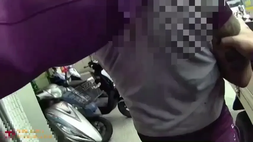 壓制逮捕畫面。（圖／警方提供）