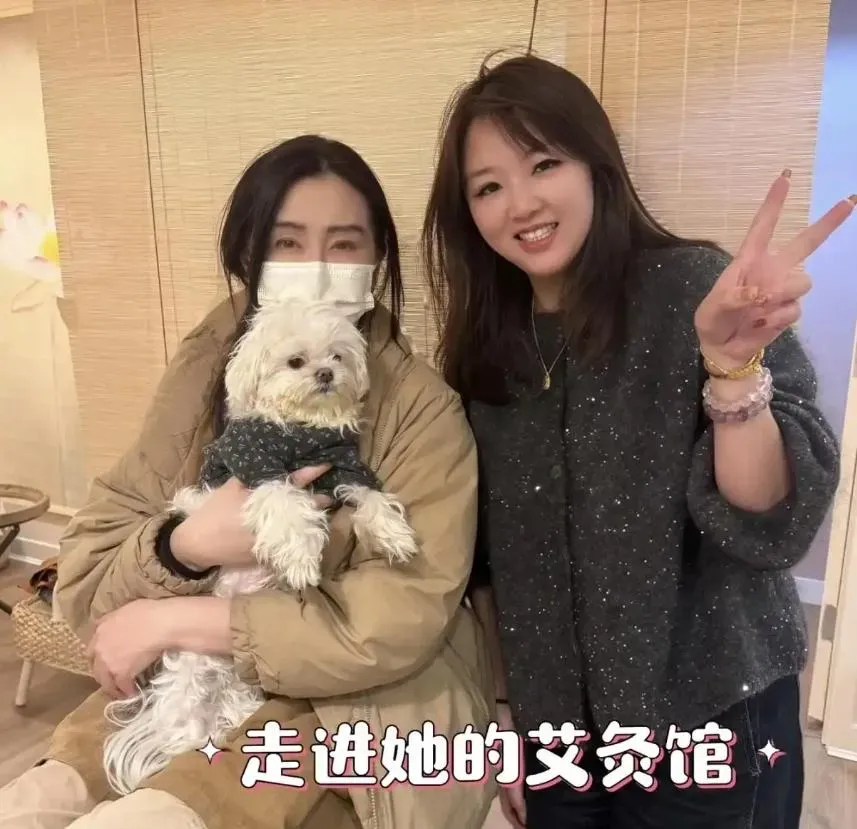 大陸女網友小奧分享到王祖賢艾灸館的體驗。（圖／翻攝潮新聞）