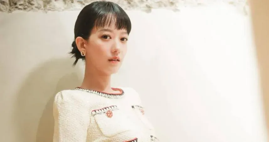孟耿如一舉一動備受關注。(圖/孟耿如臉書)
