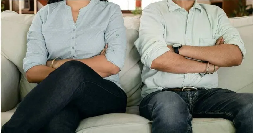 人夫一氣之下把妻子趕出門。（示意圖／Pexels）