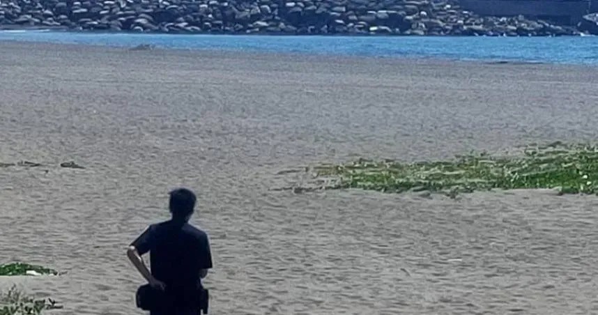 蔡翁獨自前往高雄旗津海域釣魚時，整晚未返家且無音訊，警消及海巡已同步展開搜索。（圖／警方提供）