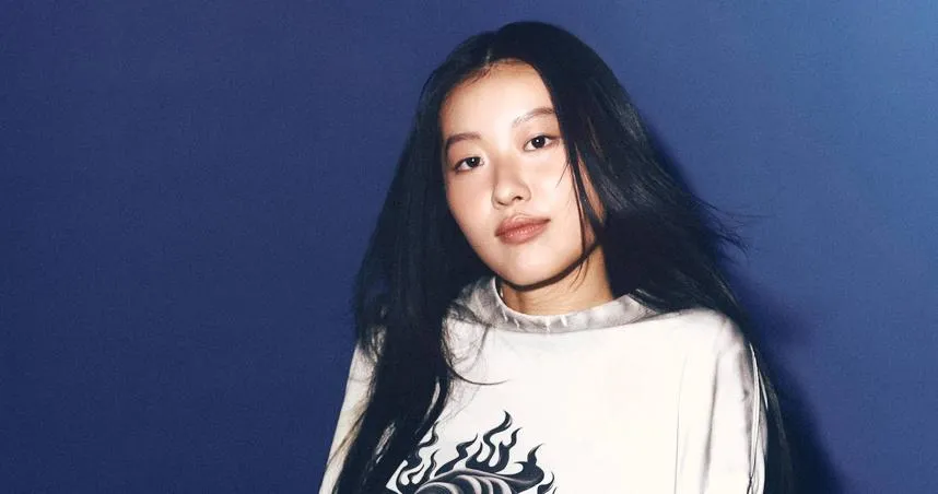 陳奕迅愛女陳康堤CONSTANCE正式加盟香港華納音樂，即將推出首支英文單曲〈doll〉。（圖／香港華納音樂提供）