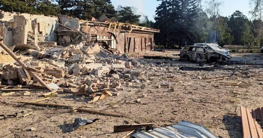 俄軍導彈襲擊烏軍訓練營，至少12名外籍志願兵罹難。（示意圖/美聯社）