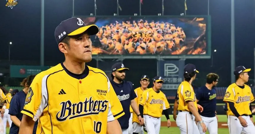 中信兄弟總教練平野惠一。(圖/翻攝臉書/兄弟Fans Club)