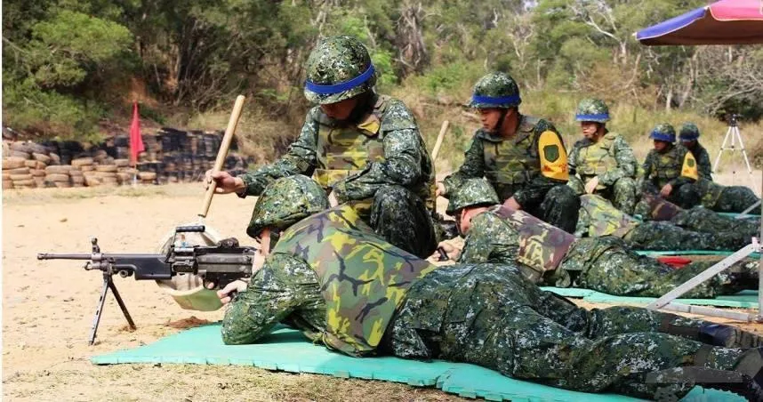 《陸海空軍刑法》修正仍有問題待釐清。（圖／國防部發言人臉書）