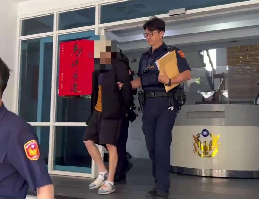 李男被逮移送新北地檢署偵辦。（圖／警方提供）