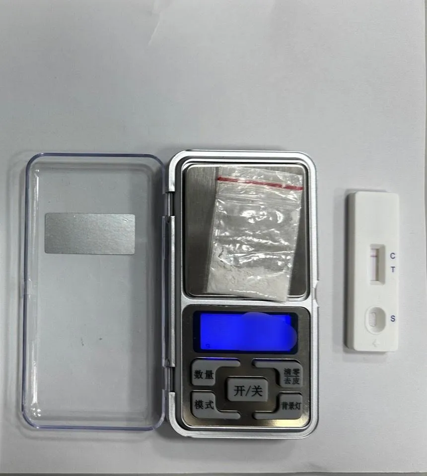 花蓮警方近日接連查獲兩起毒品案件，其中一人還是通緝犯。（圖/警方提供）