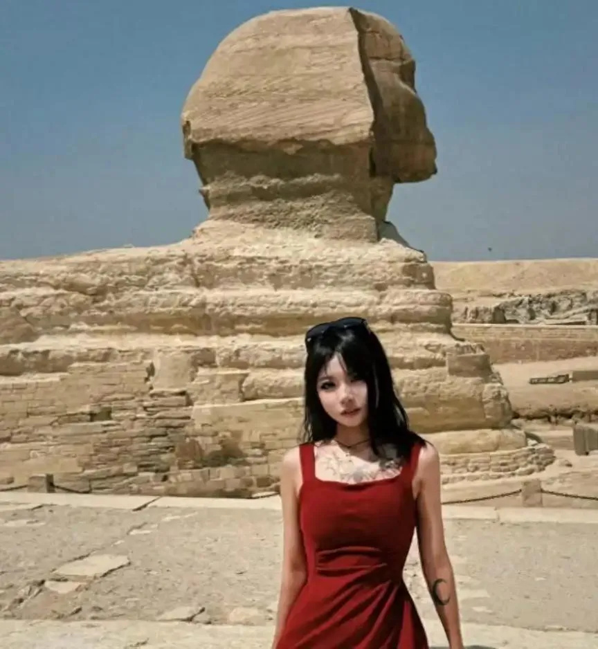 池女赴埃及獨旅失聯，親友上網急尋人。（圖／翻攝微博）