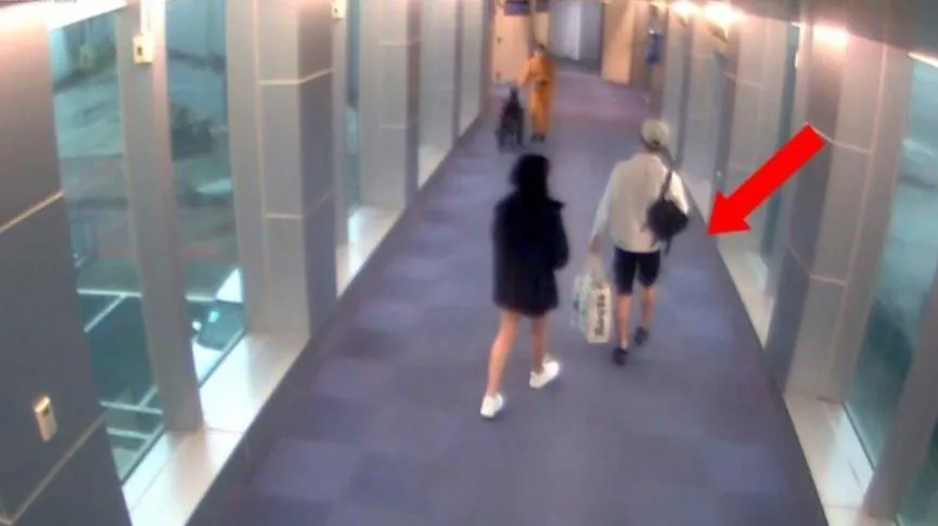 葉展皓與楊女搭機畫面。（圖／翻攝畫面）