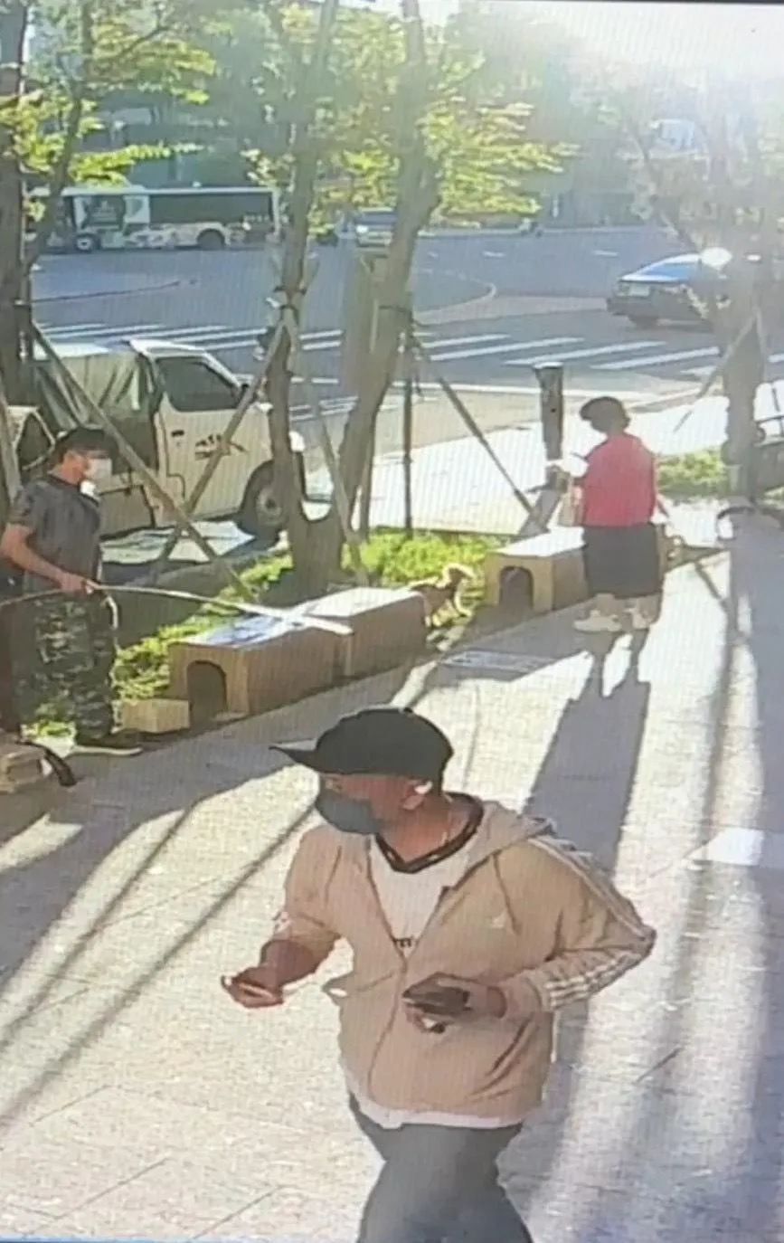 馬來西亞籍車手還更換衣物，躲避警方追緝。（圖／警方提供）