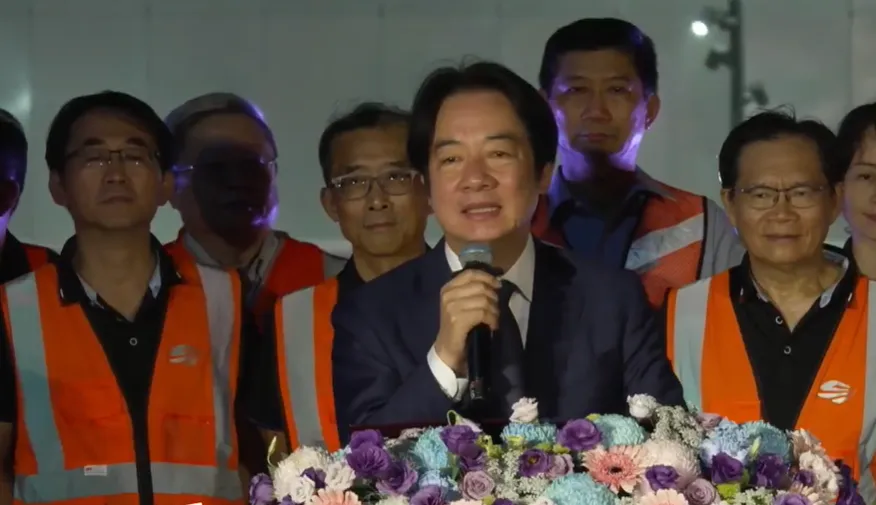 總統賴清德16日出席「台南鐵路地下化通車入厝典禮」。（圖／翻攝交通部臉書）