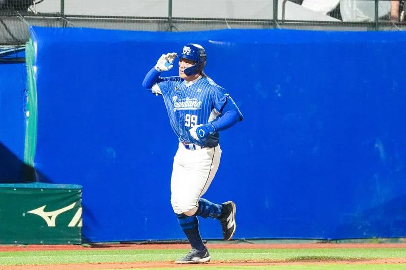 中職/張育成雙響砲率隊奪勝！　賽後替林岳谷發聲
